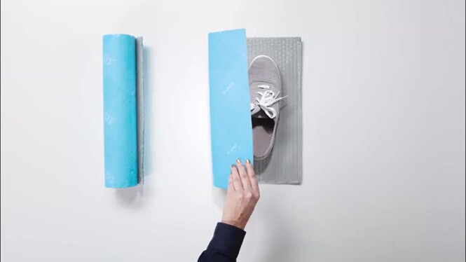 Don’t Get Boxed In. Ship Easier with Scotch™ Flex & Seal

