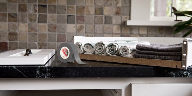 補修 - キャビネットの修理